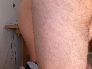 Трахнул няню когда она встала рачком, она раздвинула попку когда я засунул в нее свой член