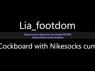 Lia - Cockboard with Nikesocks cum