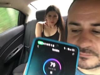 I give the control of my vibrator to the driver of my uber