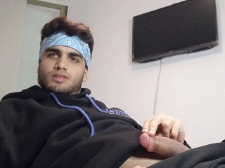 I'm horny and I lock myself in my room to masturbate, I'd fuck your pussy.