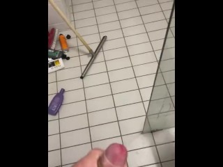 Quick cum in the shower