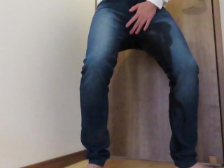 【女性向け】male jeans piss hold desperate/オシッコを我慢出来ずにジーンズ履いたままお漏らししちゃう日本人男性【あきにゃん／ASMR／男性喘ぎ声】