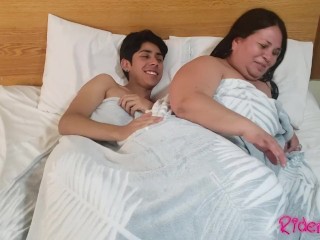 Stepmother and stepson. Risky creampie on the bed