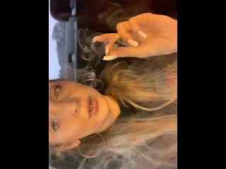 DAYTIME DRIVING THRU SAN FRANCISCO SMOKING WEED SMOKE TRICKS CANNABIS GODDESS SFW | ASHLYN GODDESS