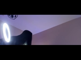 POV VOYEUR: I'm cleaning my room and you catch me orgasm 🙈💦