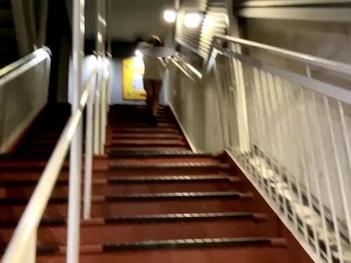 『素人個人撮影』巨乳熟女のノーブラ散歩♡店中では商品棚の隙間からジロジロ視姦され大興奮♥/japanese/hentai/asian/milf/step mom/big tits/変態/日本人/露出