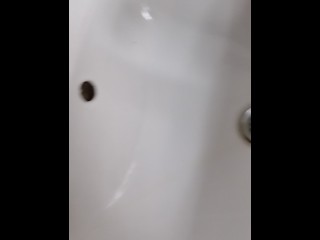 Public Sink Piss