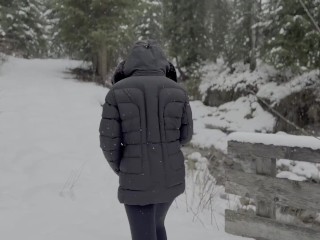 18 Jähriges Teen wird im Wald bei Schnee Gefickt