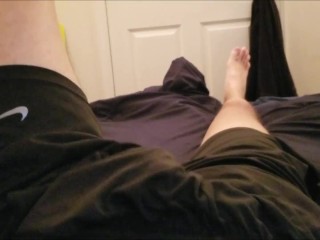 Light skin college student jerks off between classes. I cum to you watching me.