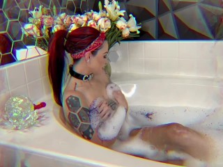 HOT TATTOO GIRL BLOWS MY COCK WHILE TAKING GLITTER BUBBLE BATH