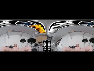 VIRTUAL PORN - Sexy Maid Sandy Love Servicing Your Cock In POV