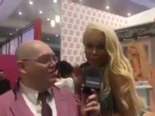 Nikki Delano with Jiggy Jaguar AEE 2020 Las Vegas NV