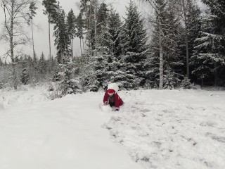 Santa fucks a snow lady - 4k 60fps