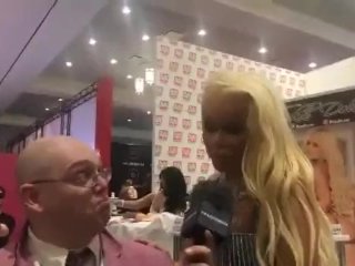 Nikki Delano with Jiggy Jaguar AEE 2020 Las Vegas NV