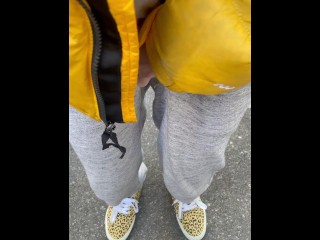 【＃2】I can't stand peeing in front of my girlfriend before a date and I leaked