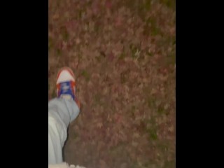 When I was on a date in the woods, I felt the urge to urinate and urinated a lot in front of my girl