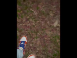 When I was on a date in the woods, I felt the urge to urinate and urinated a lot in front of my girl