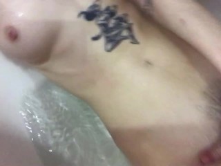 Very skinny e-girl with tattoos🌼Red hairy armpits🌻