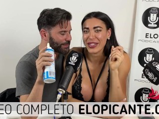 PAMELA POMBO ACEPTA RETO DE ELO PODCAST DE TRAGARSE LA CREMA!