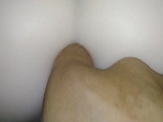 Finalmente obtuve un orgasmo duro con las manos libres - muñeca sexual