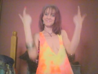 sexy british milf gets down to her guilty pleasure eminem