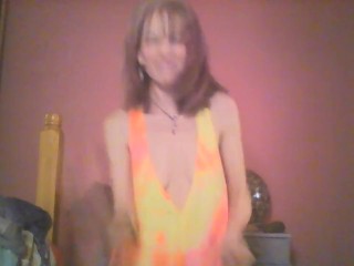 sexy british milf gets down to her guilty pleasure eminem