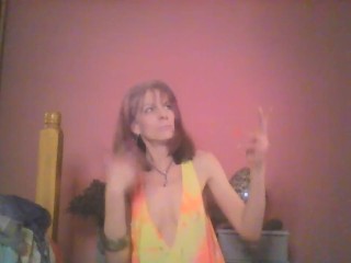 sexy british milf gets down to her guilty pleasure eminem