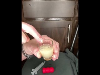 loading a syringe of my thawed cum loads to inject into my wife’s pussy (surprise)