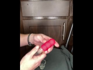 loading a syringe of my thawed cum loads to inject into my wife’s pussy (surprise)