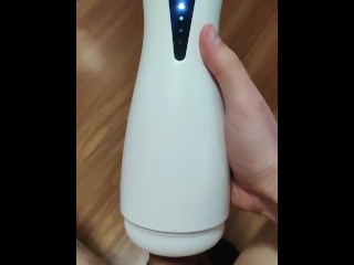 I try and review my new automatic masturbator... and I love it!