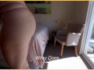 Trying on different pairs of panties - pick your favourite 💋