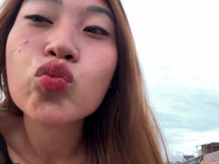 DEEP FRENCH KISSING CHALLENGE ASMR !