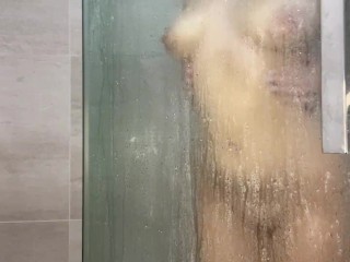 18 Year old SHOWERING and MASTURBATING after hard school day