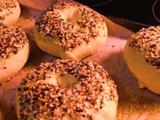 Jerk off while loving my Homemade warm bagels