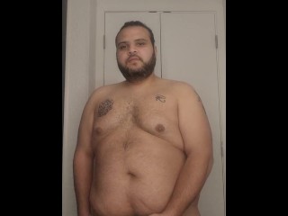 Fat arab man Masterbating in the bathroom