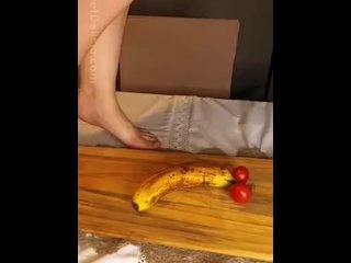 ASMR Feet/Food Smashing Bananas