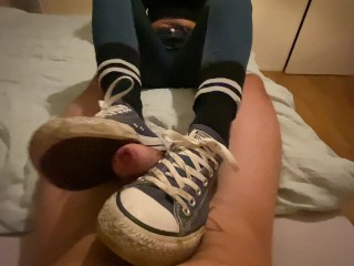 Blue converse shoejob