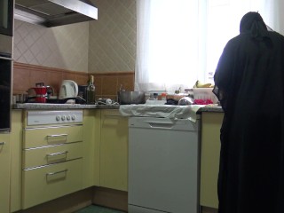 Saudi arab wife kitchen fuck ديوث مصري يصور مراته كلامها وسخ اوووي