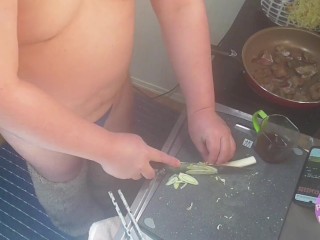 【Prof_FetihsMass】 Take it easy Japanese food! [鶏レバー中華炒め]