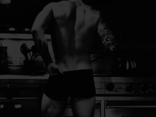 Valentine's Meal: Italian Boyfriend Cooks You Dinner & Passionately Fucks You In The Kitchen [Audio]