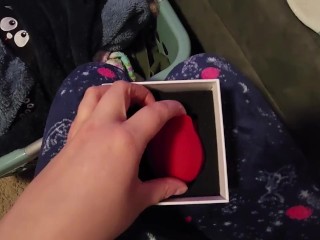 cutie making the most out of Valentine's day -- rose vibrator unboxing and powerful orgasm