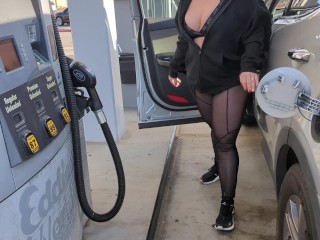 I GOT HORNY AND  FUCKED ON OUR CALIFORNIA ROAD TRIP!!