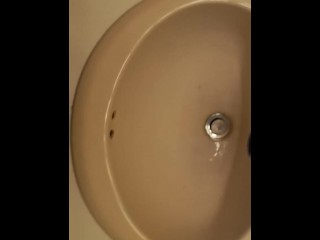 Trans guy pee in sink with stp