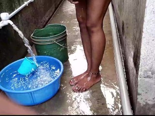 wifi ki chuda when she is bathing outdoor in balkani hardcore sex