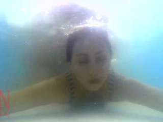 Outdoor sex. Fuck a whore in the mouth and pussy when she is underwater! 2