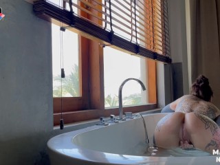 Marseline Топ Мастурбация в ванне _ 2 в одном + бонус _ NIGONIKA лучшее порно 2023
