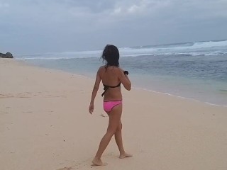 Stand up OPEN PUSSY PEE on wild beach # Ass fingering
