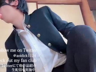 【BL】ちょっとやんちゃな友達にデカチンを見せてみたら意外な反応が..