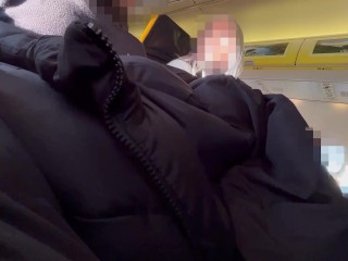 Dick Flash! The passenger girl in the seat next to me gives me a handjob on the plane