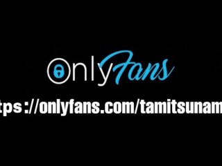 Porca italiana convince il giardiniere a tradire la sua ragazza con lei ( dialoghi italiani )